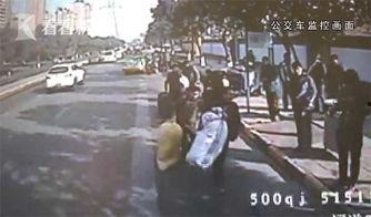 爆料彩虹事件视频大全最新,揭秘网络热议瞬间
