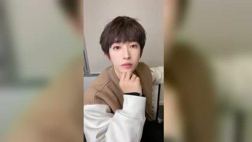 刘宇直播爆料视频大全最新,揭秘娱乐圈不为人知的幕后故事 第2张 刘宇直播爆料视频大全最新,揭秘娱乐圈不为人知的幕后故事 第2张