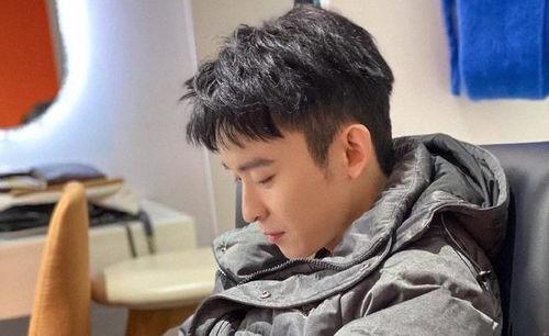 娱乐大爆料吴亦凡,揭秘明星背后的故事 第2张 娱乐大爆料吴亦凡,揭秘明星背后的故事 第2张