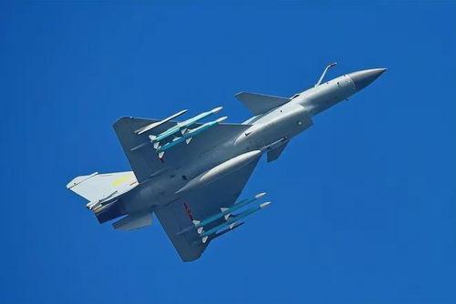 歼10出击在线观看,空中猎手的荣耀瞬间